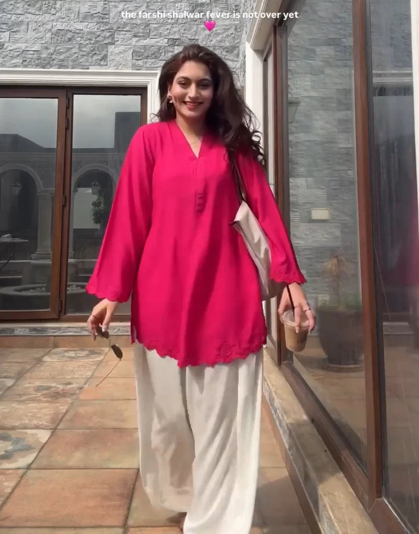 Kinza Pink Grace Farshi Set