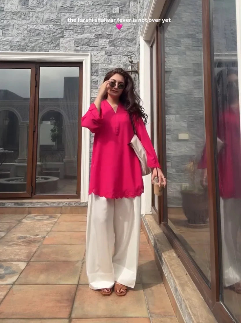 Kinza Pink Grace Farshi Set
