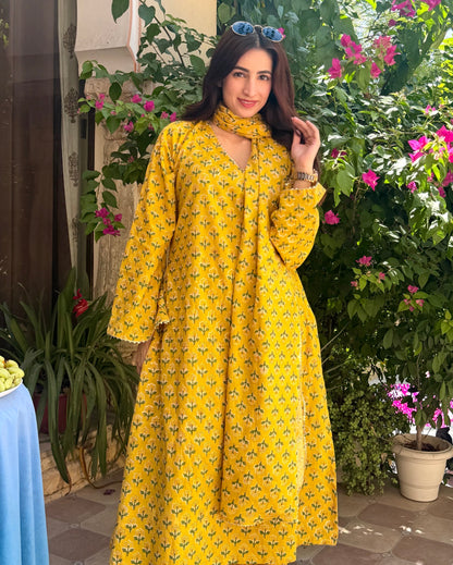 Alia Yellow Suit Set