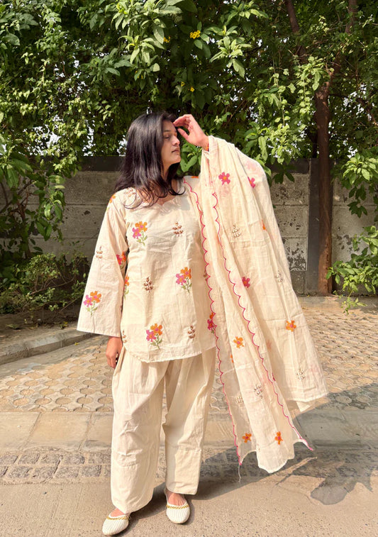 Suhani Cream Floral Salwar Set
