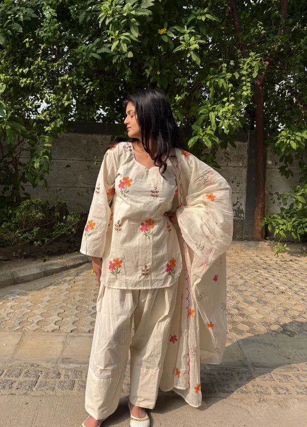 Suhani Cream Floral Salwar Set