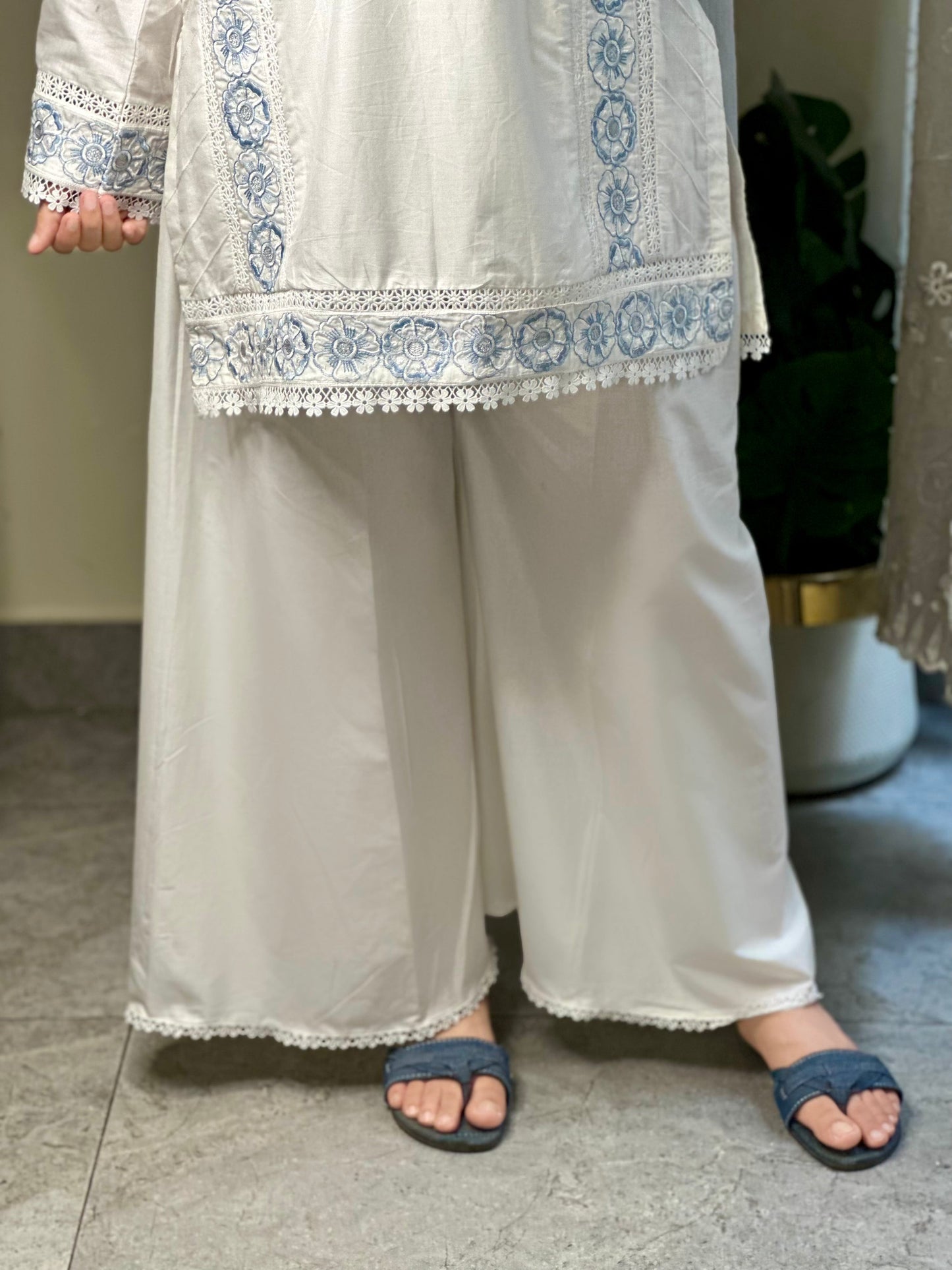 Aarisha Ivory Blue Floral Embroidered Cotton Kurta Pant Set