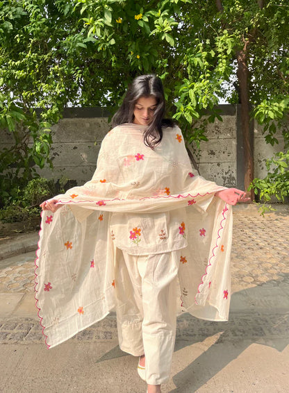 Suhani Cream Floral Salwar Set