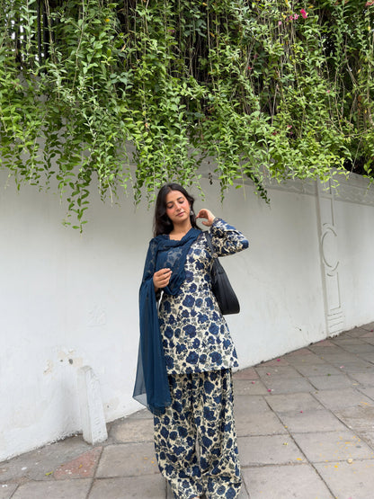 Riya Midnight Bloom Kurta Farshi Suit Set