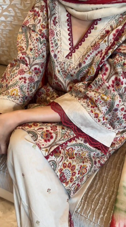 Misha Cream Paisley Printed Cotton Kurta Set