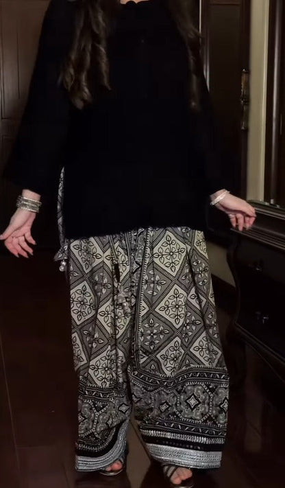 Zarelle Noir Printed Palazzo Co-Ord Set